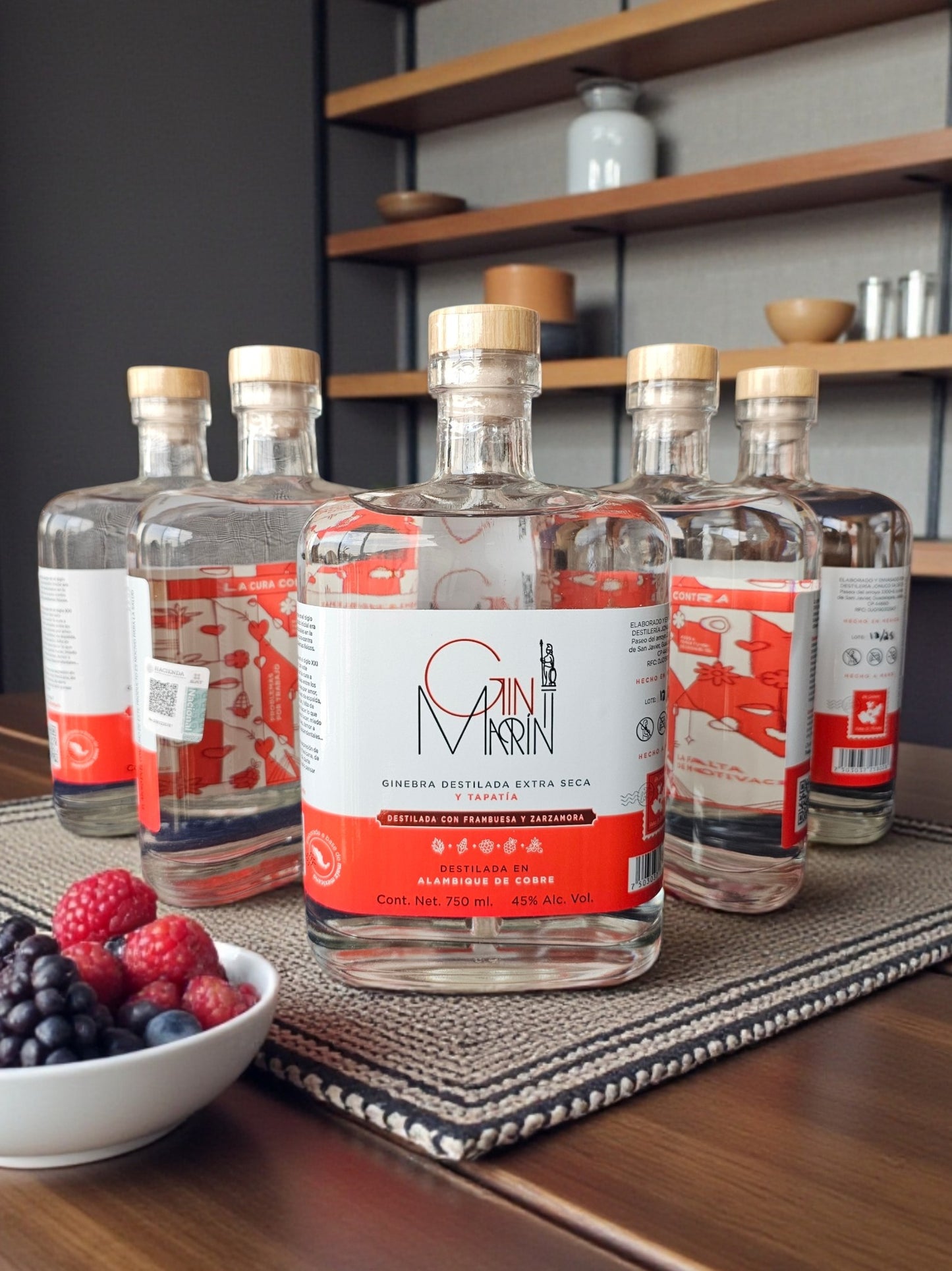 DESCUENTO ESPECIAL Caja 12 Botellas Ginebra GINMARÍN